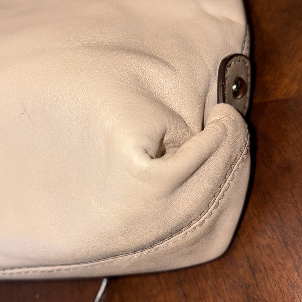 Coach   Mini bag  Crossbody  leather beige/taupe strap & trim  Silvertone
VGUC - Picture 13 of 17